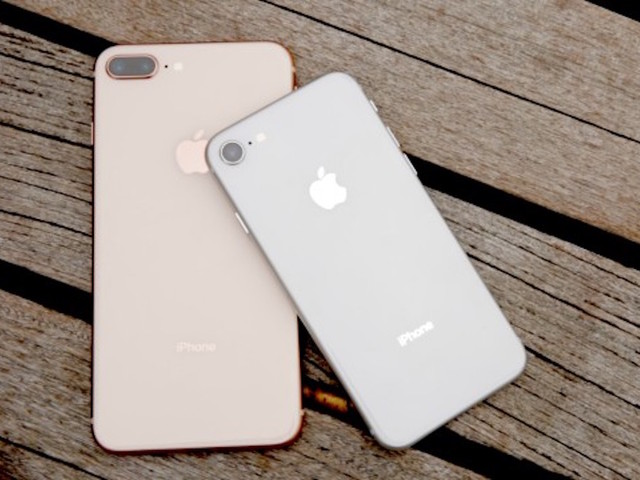 Buy iPhone 8 and 8 Plus with 70 % buyback offer Buy iPhone 8 and 8 Plus with 70 % buyback offer