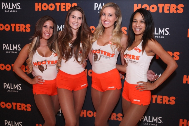 World #39 s largest Hooters closing in Las Vegas KTNV com Las Vegas