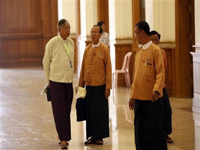 Htin Kyaw sworn in as Myanmar's president