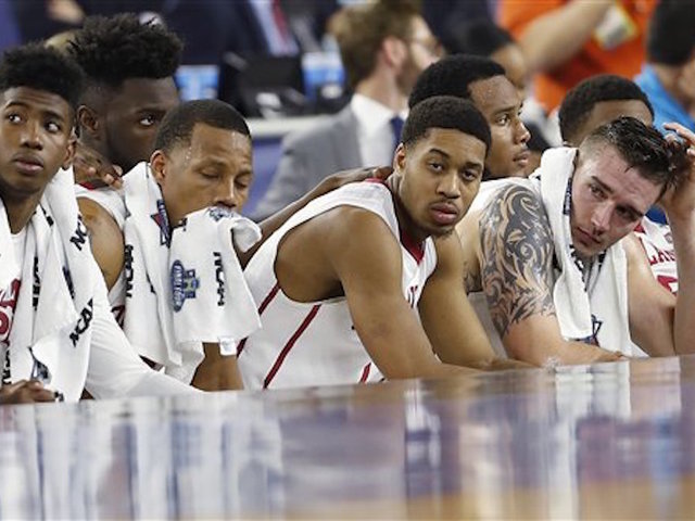 Villanova shoots its way to title game