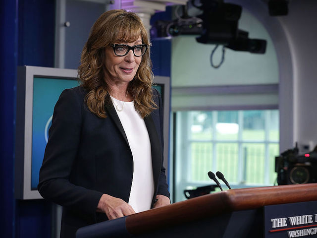 C.J. Cregg interrupts White House press briefing
