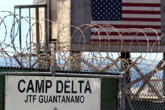 Obama to transfer more Gitmo detainees despite Trump's objection