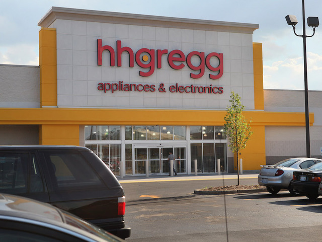 hhgregg to close all stores after failing to find a buyer