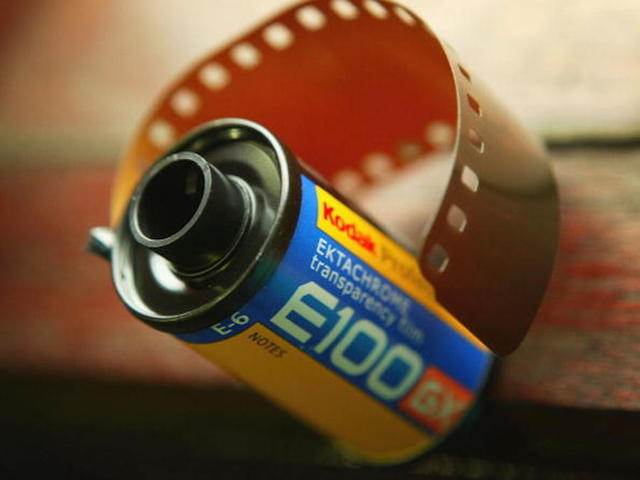 Kodak to bring back traditional film