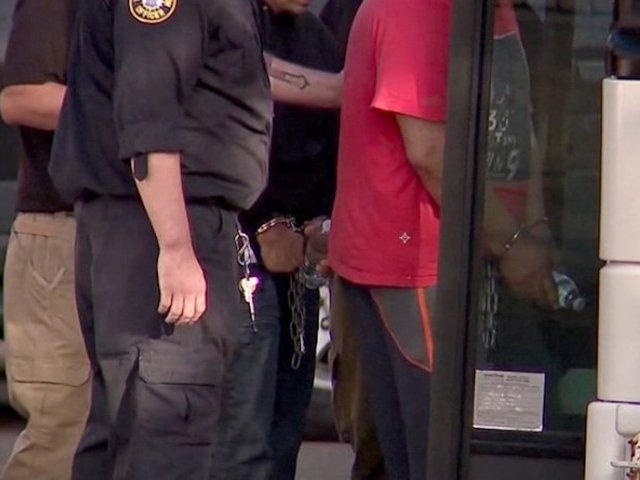 Federal judge temporarily blocks deportation of Iraqi Christians